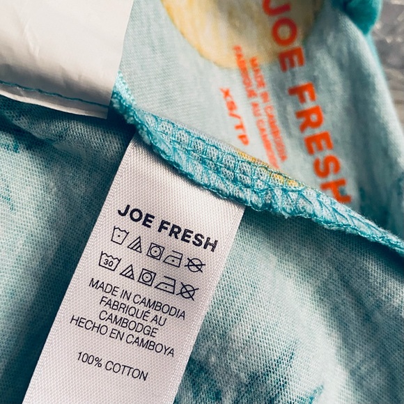 Delicious pineapple robe from Joe Fresh 🍍 - Picture 3 of 3